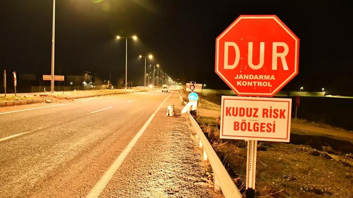 Adyaman'da kuduz alarm: Belde karantinaya alnd