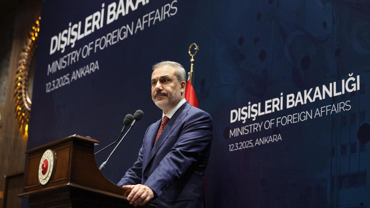 Bakan Fidan, slam birlii Tekilat yesi lkelerin Bykelileri ile bir araya geldi