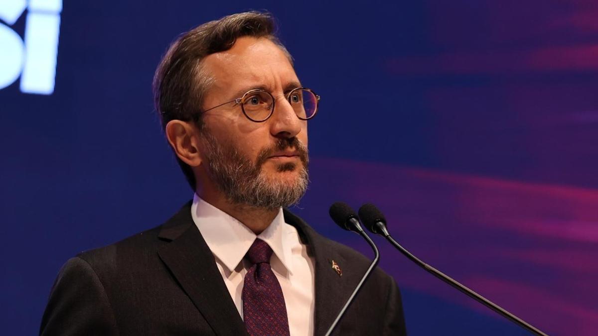 letiim Bakan Altun'dan stiklal Mar mesaj