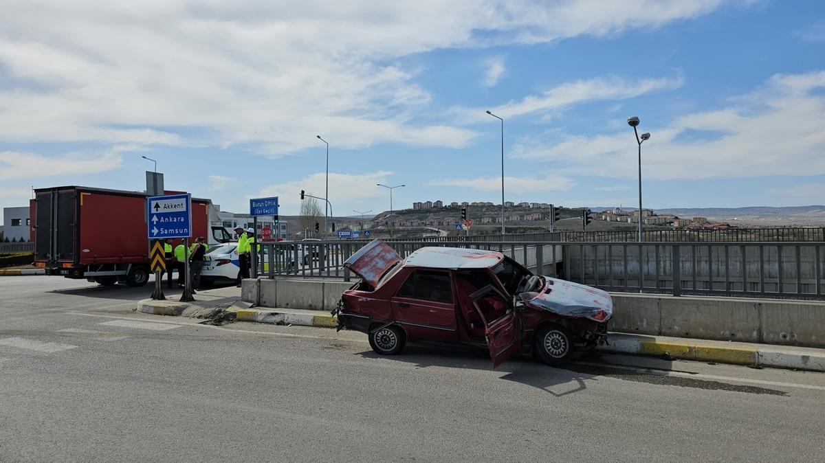 orum'da trafik kazasnda 2 kii yaraland