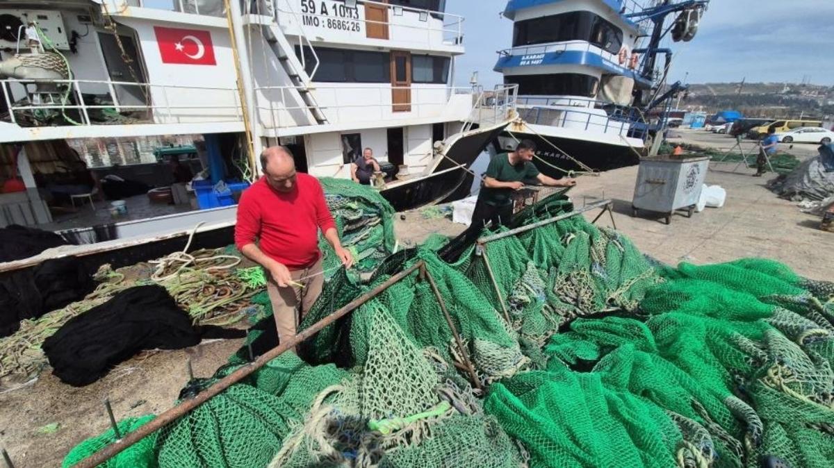 Karadeniz'den Marmara'ya ynelen balklara msilaj oku