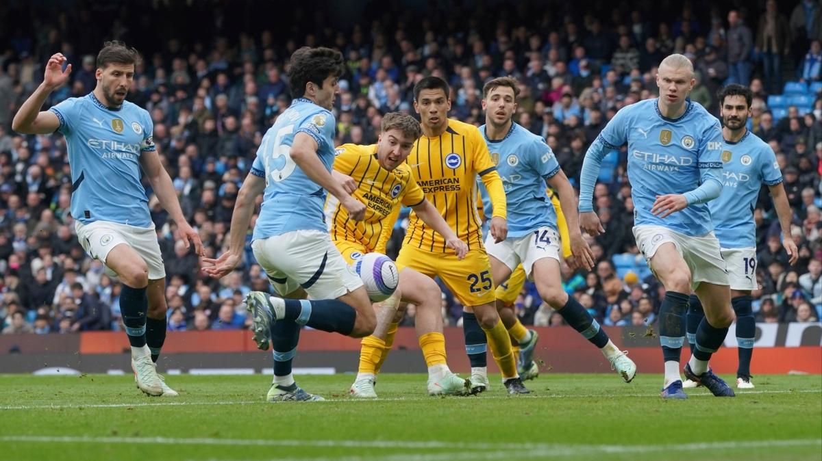 Manchester City, Brighton karsnda 2 puan brakt