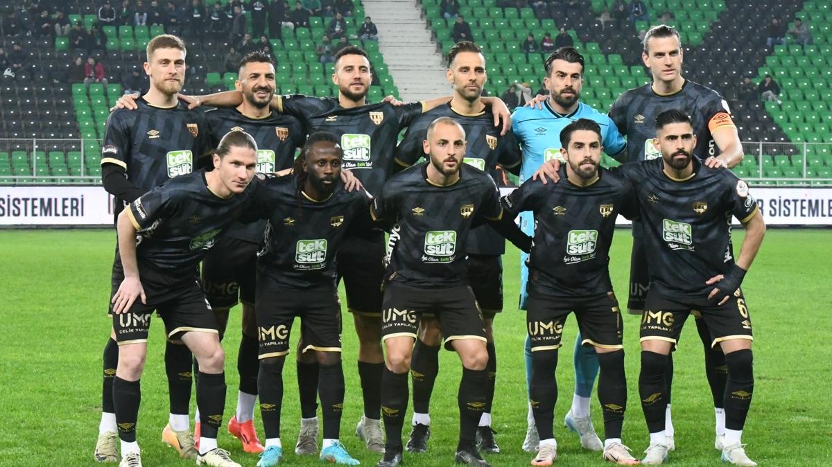 Bandrmaspor'un kart sorunu: 64 sar, 8 krmz