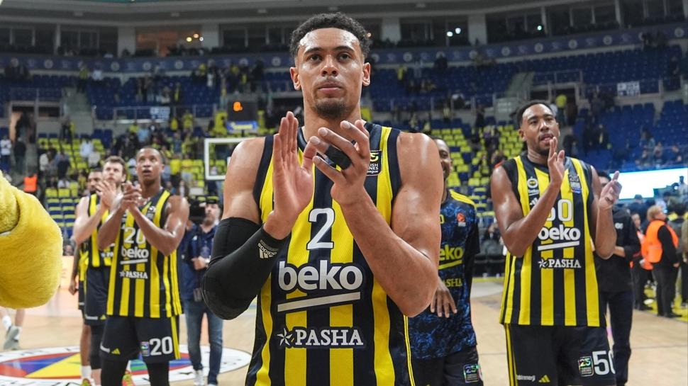 Fenerbahçe Beko, play-off'a bir galibiyet uzakta