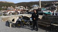 Almanya'dan bisikletle hac yolculuuna kan gen Kosova'ya ulat