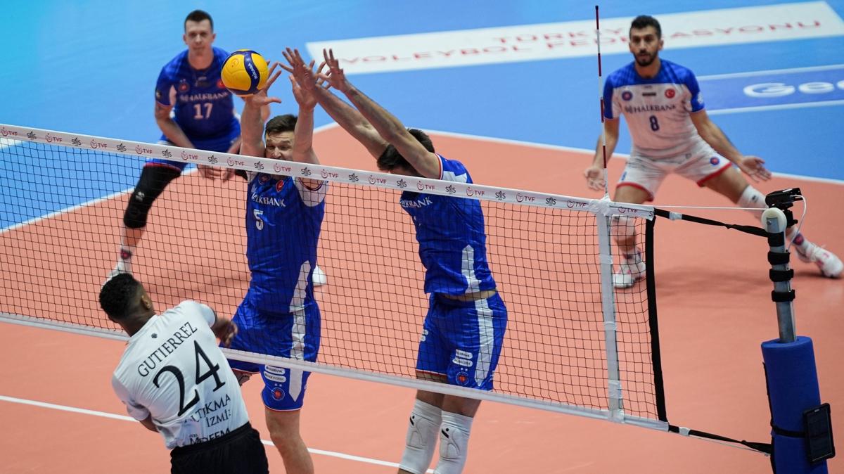 Erkekler AXA Sigorta Kupa Voley'de Drtl Final heyecan balyor