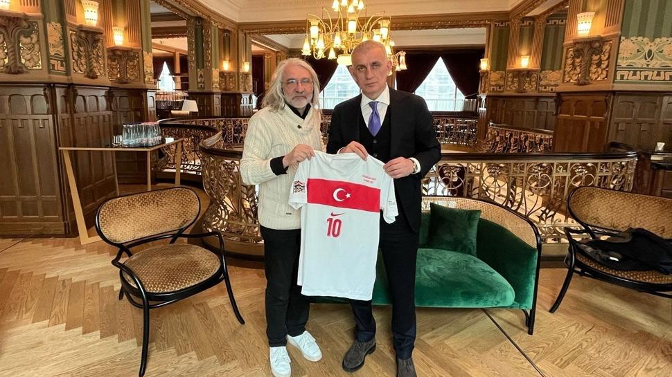 TFF Başkanı İbrahim Hacıosmanoğlu, Pohlak ile bir araya geldi