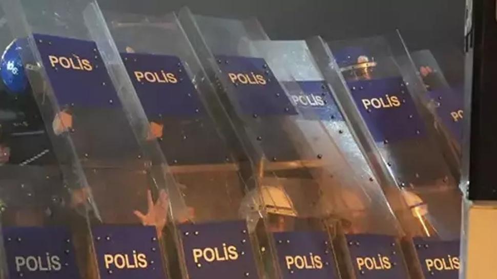 İstanbul'da izinsiz gösteriler: 71 gözaltı...