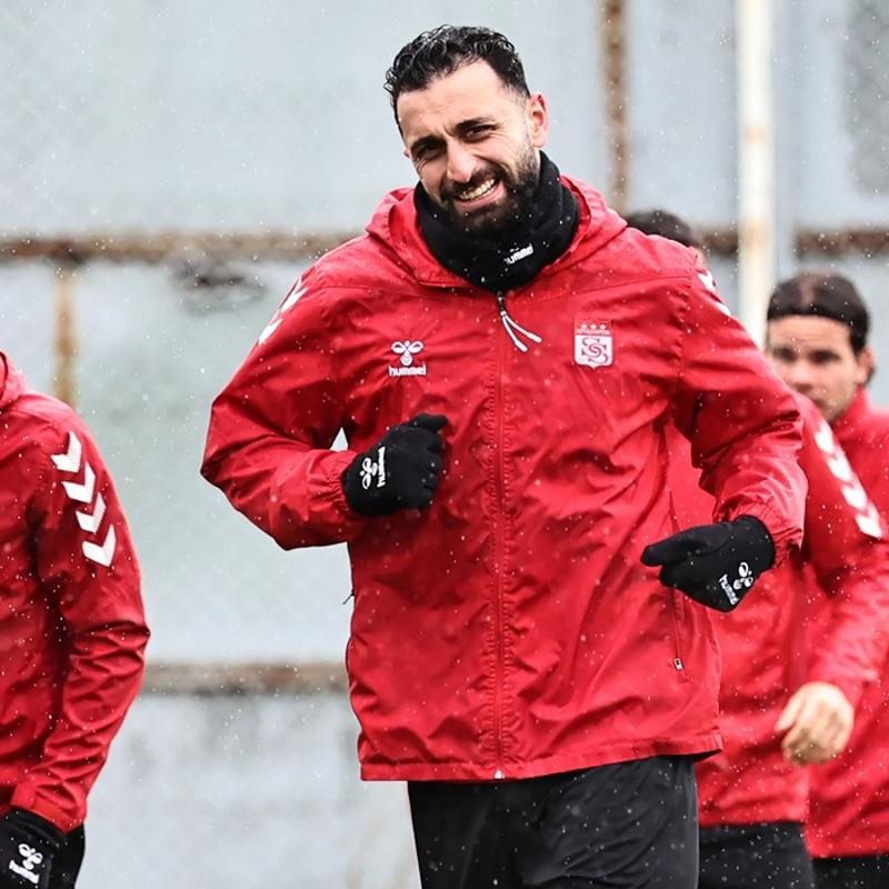 Sivasspor'da aykur Rizespor mesaisi devam ediyor