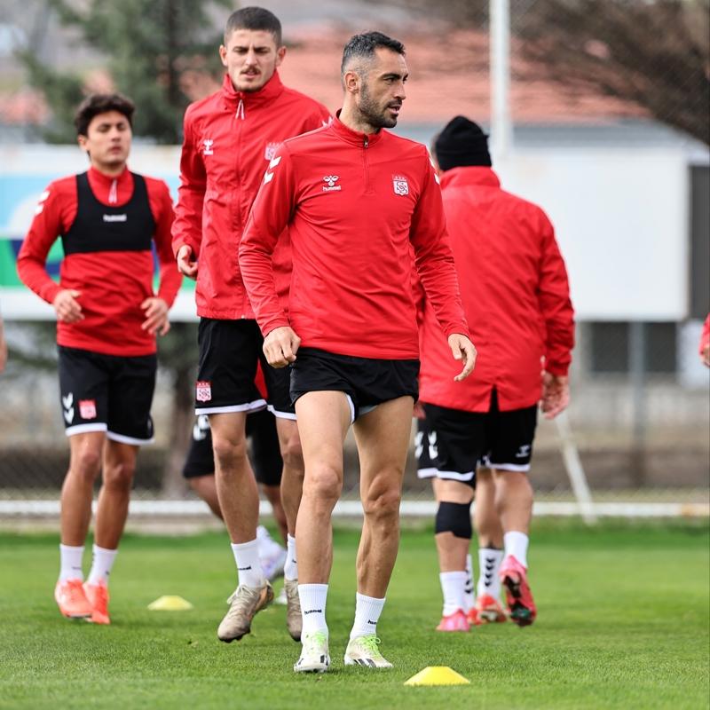 Sivasspor, aykur Rizespor mesaisinde