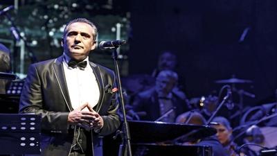 zel'e mektup yazd: Sanatla birleelim