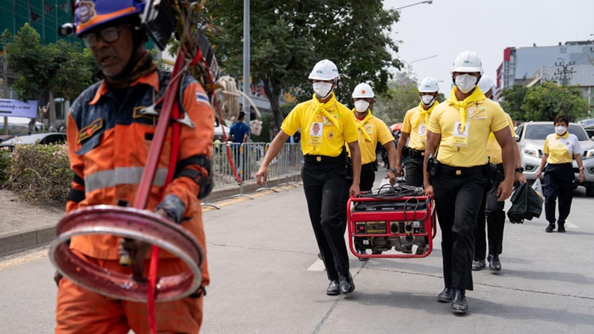 Myanmar'daki depremlerde can kayb artt!