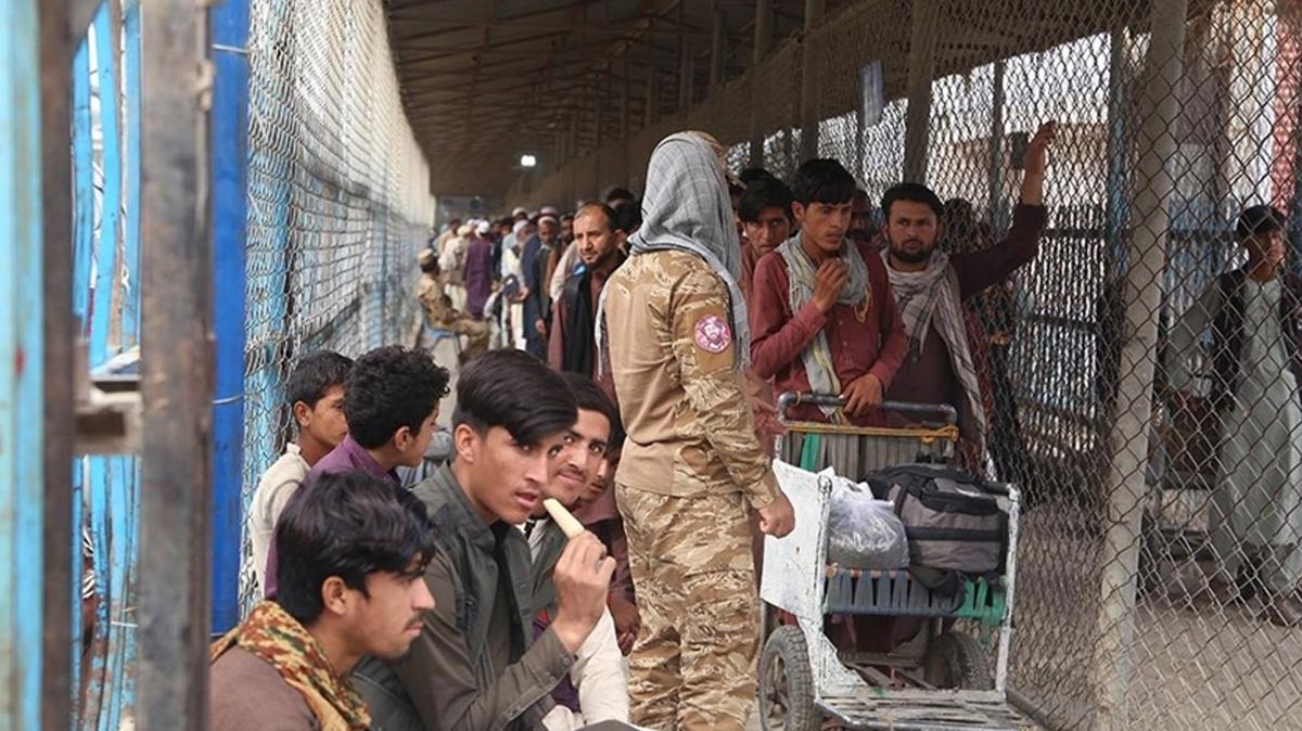 pakistan afgan g��men foto�raflar� resimleri