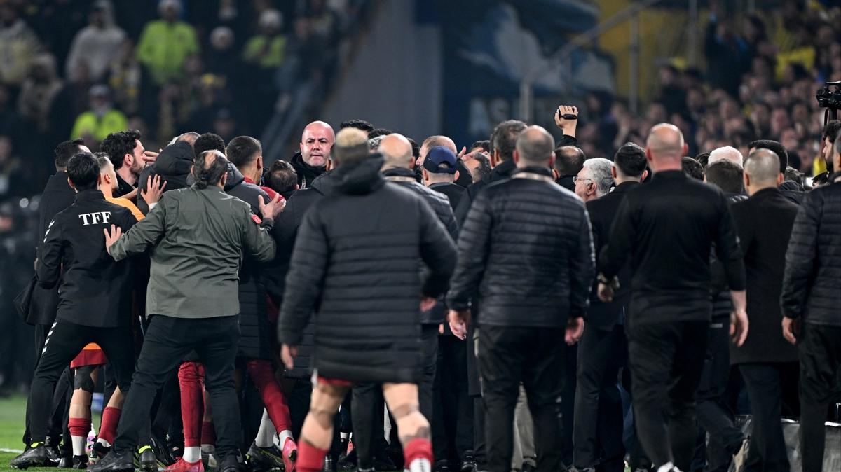 Fenerbahe-Galatasaray PFDK sevk Mourinho saldrs fotoraflar resimleri