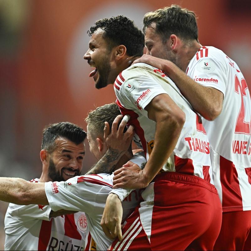Antalyaspor, Samsunspor'u 2 golle geti