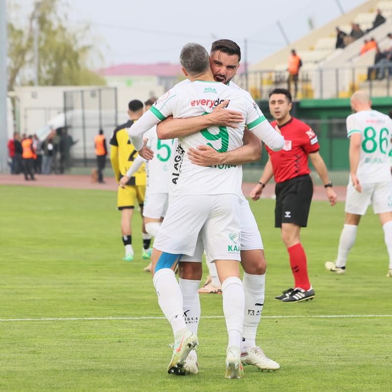 I��dr FK evinde 3 golle galip geldi