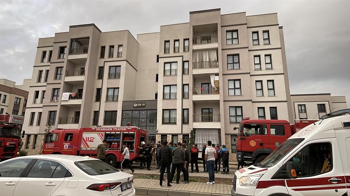 Diyarbakr'da yangn: 5 kii hastaneye kaldrld