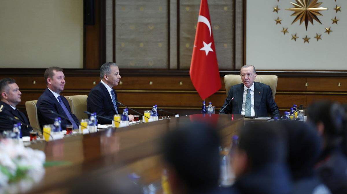 Bakan Erdoan, Trk Polis Tekilat heyetini kabul etti