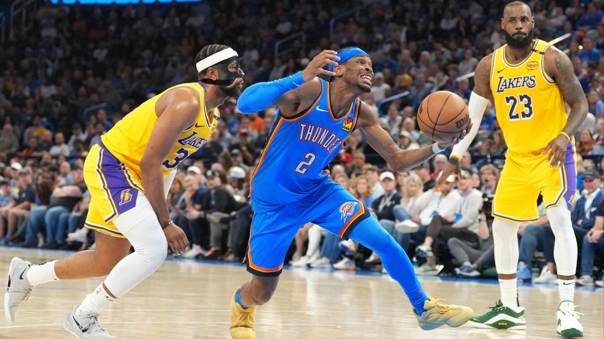 Oklahoma City, LeBron'lu Lakers' devirdi