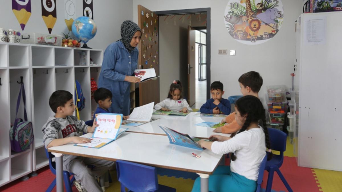 Hatay'da eitim seferberliiyle 146 yeni okul ald