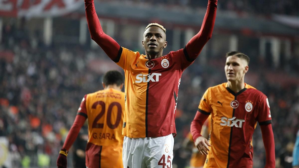 galatasaray victor osimhen transfer foto�raflar� resimleri