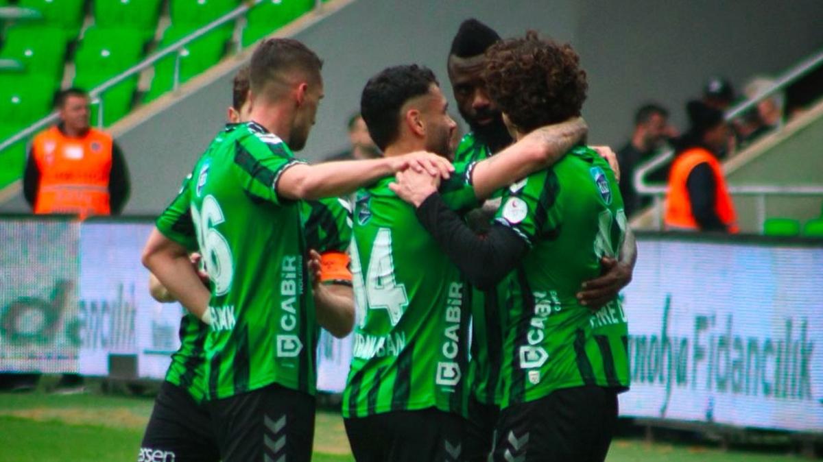 Sakaryaspor evinde Emre Demir ile kazand
