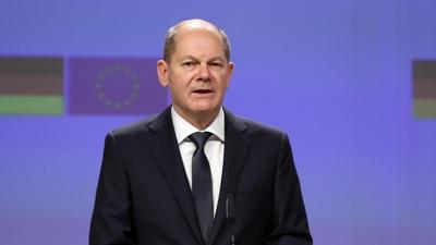 Scholz'a sarlmann bedeli 4 bin 500 avro!