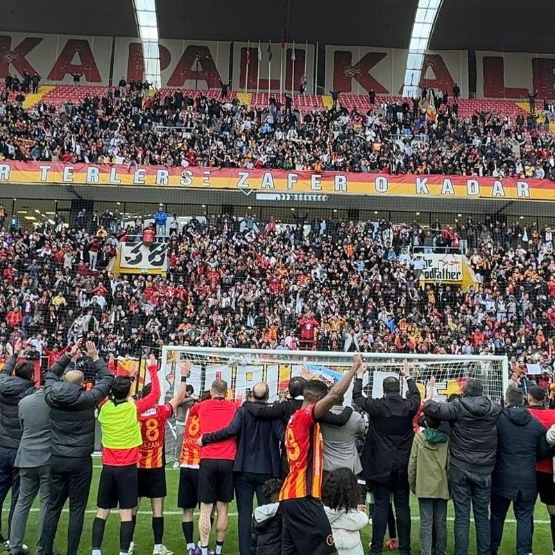 Kayserispor-Kasmpaa man 13 bin 906 taraftar izledi