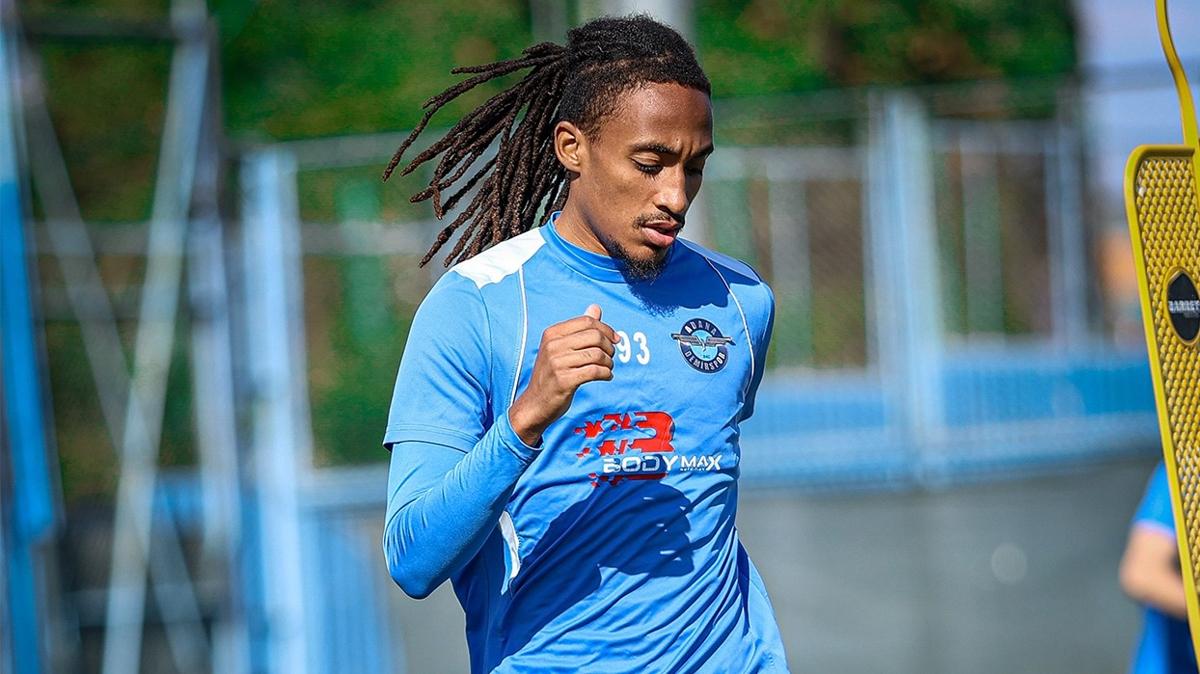 Adana Demirspor, Trabzonspor ma ncesi almalarn srdrd