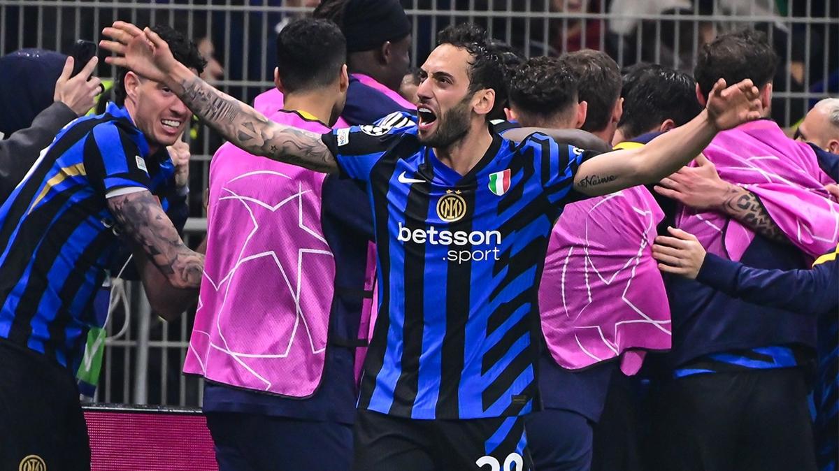Hakan yar finalde! Inter ampiyonlar Ligi'nde Bayern'i eledi