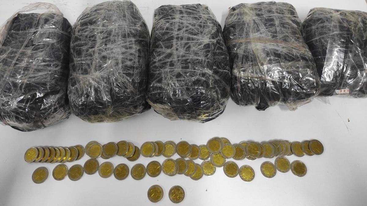 Mersin'de sahte para operasyonu: 5 pheli gzaltnda!