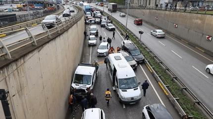 Trabzon'da zincirleme trafik kazas