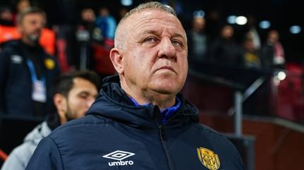 MKE Ankaragc'nde  Mesut Bakkal dnemi ksa srd! te yeni teknik direktr...