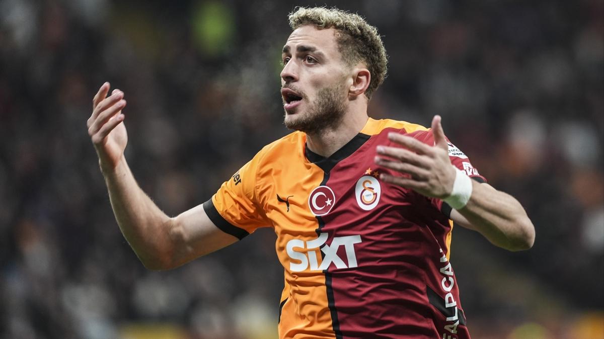 G.Saray'da iki imza