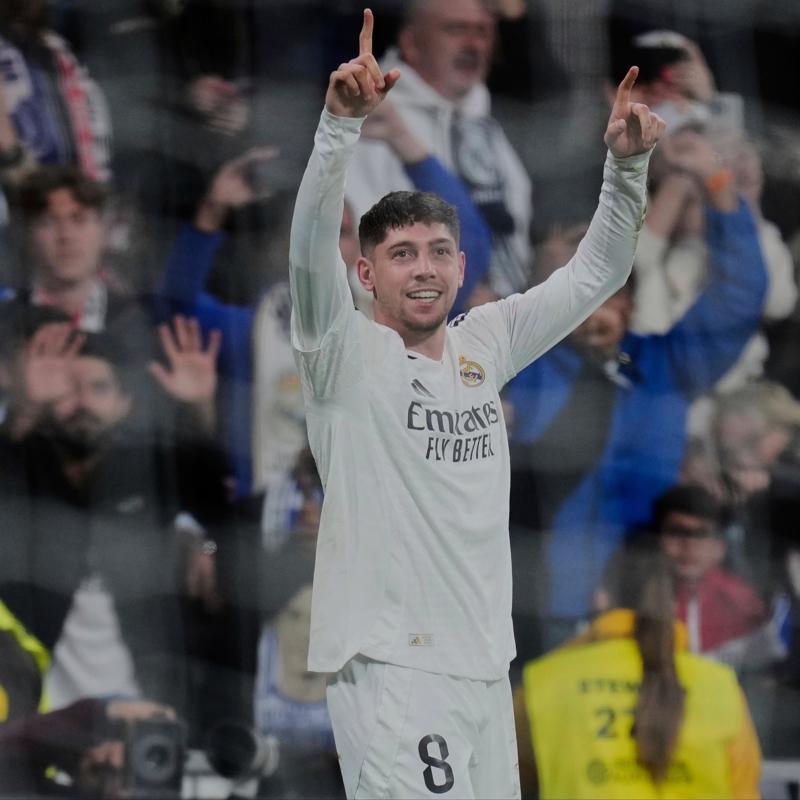 Valverde Real Madrid'i ipten ald!