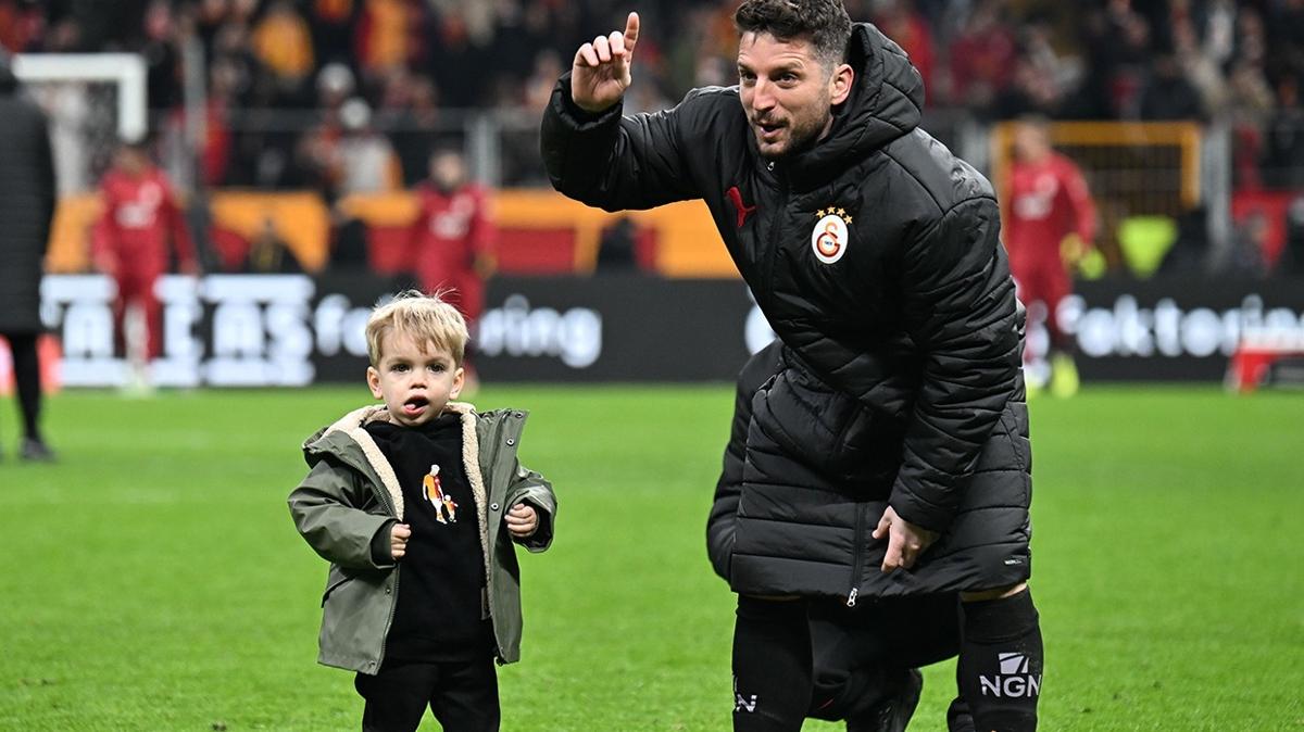 Mertens ailesi byyor... Minik Ciro'ya karde geliyor!