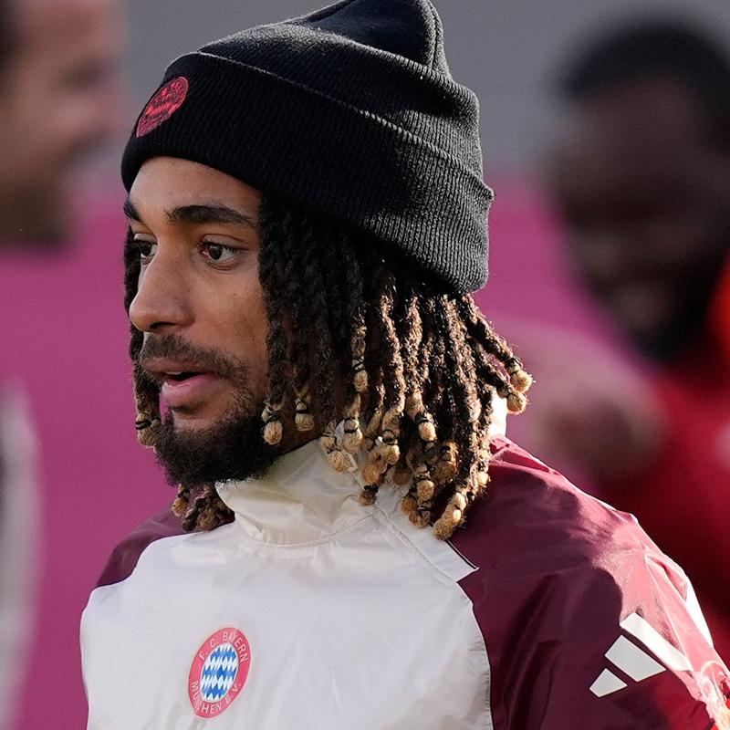 Bayern Mnih'te Sacha Boey'in bileti kesildi