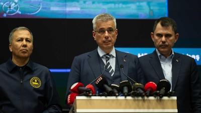 Bakan Memiolu'ndan deprem aklamas: 221 yaral taburcu edildi