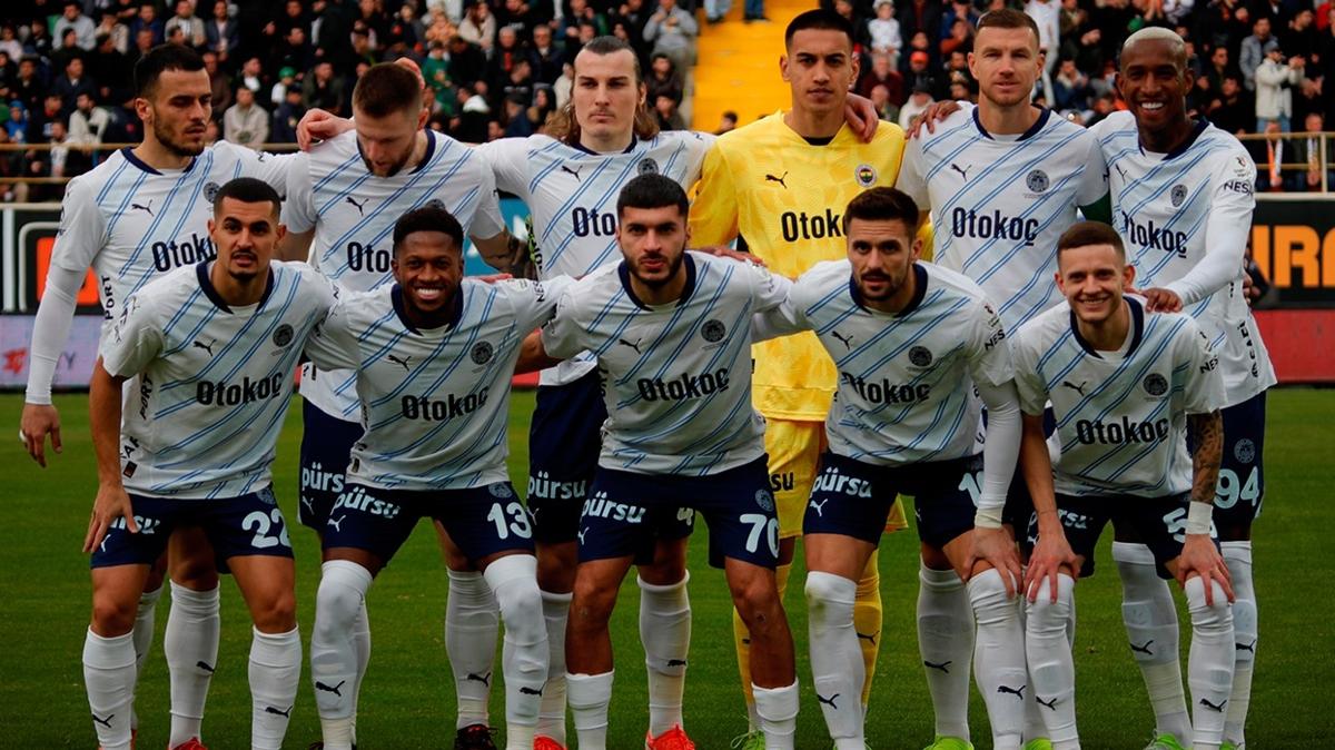 Derbi ncesi kt haber! Fenerbahe'nin yldz cezal duruma dt