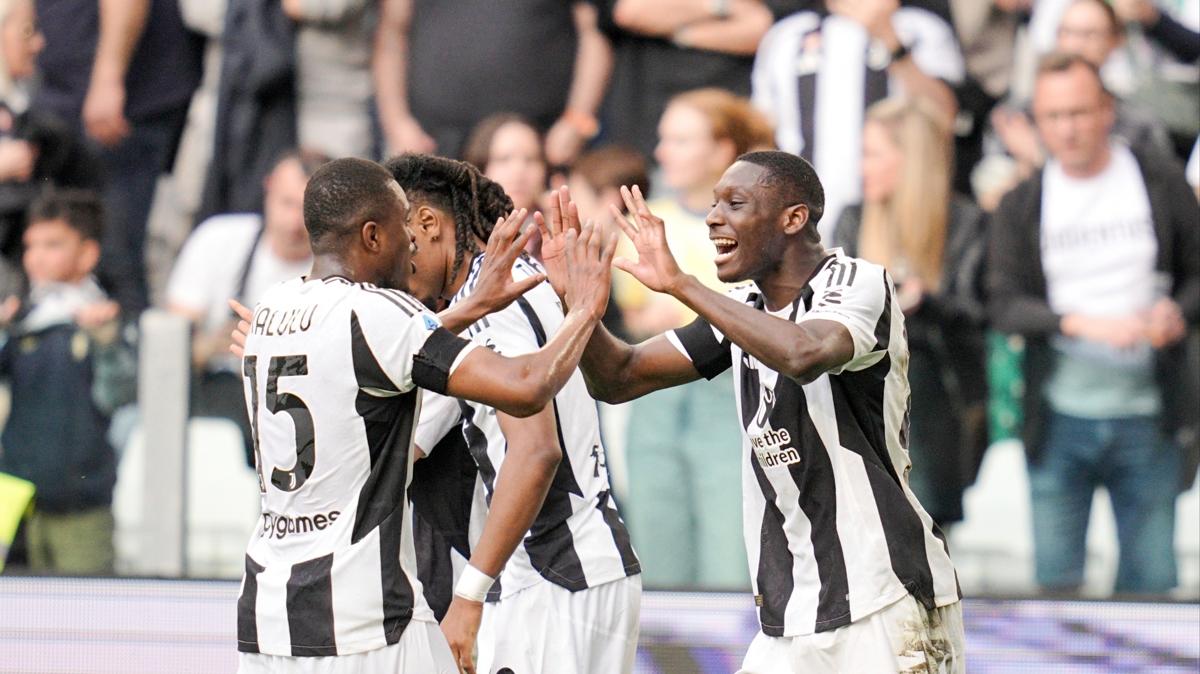 Juventus kazand! Kenan Yldz krmz kart grd