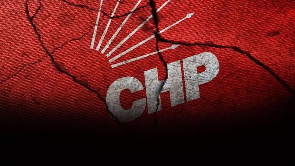 CHP'de zmir depremi! Grevden alndlar