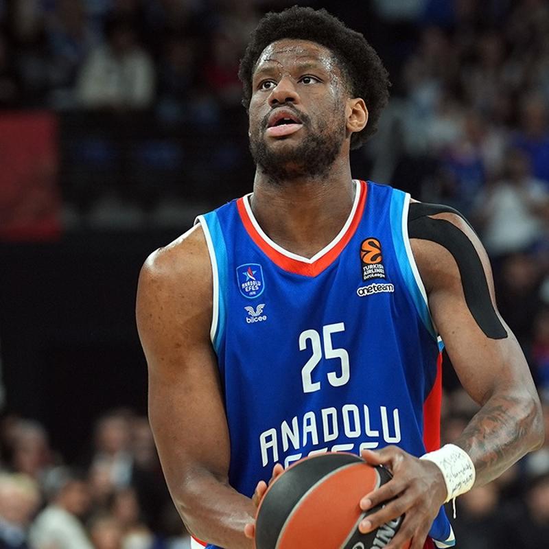 Seride geri dt! Anadolu Efes, Panathinaikos karsnda kayp