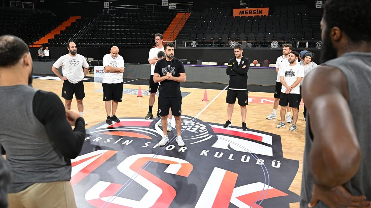 Mersin Spor'dan taraftara ar
