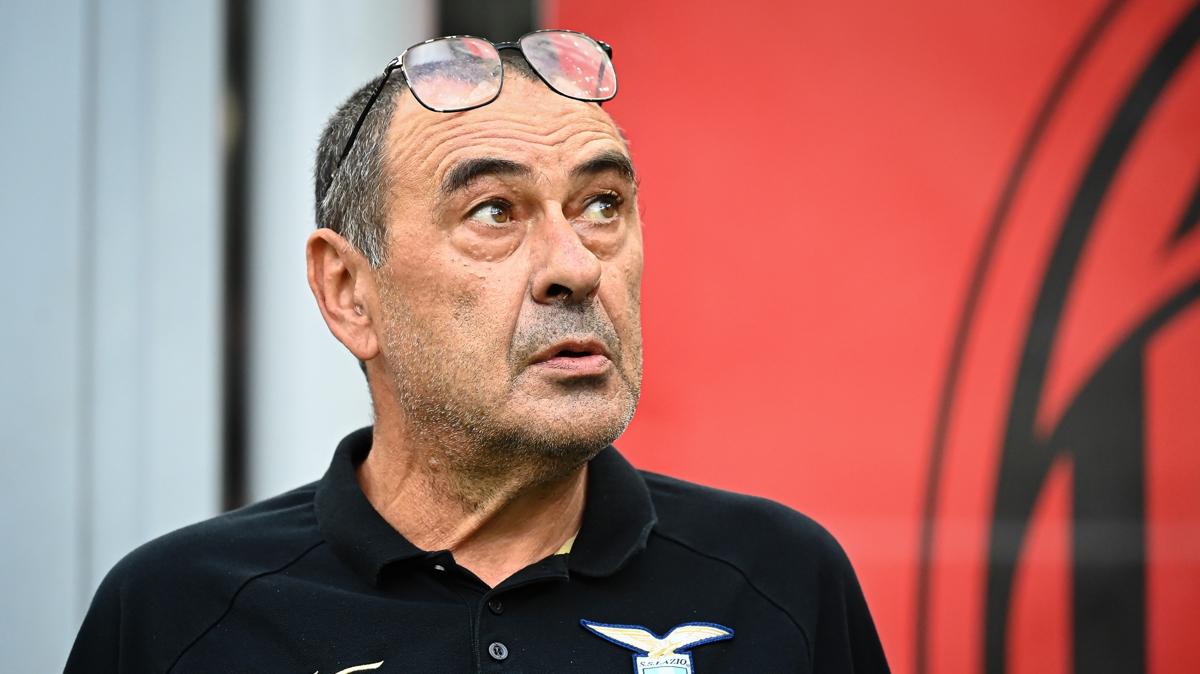 Milan'da Maurizio Sarri sesleri