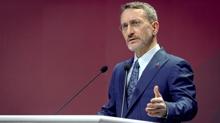 letiim Bakanl'n hedef almt: Fahrettin Altun'dan zgr zel'e tepki