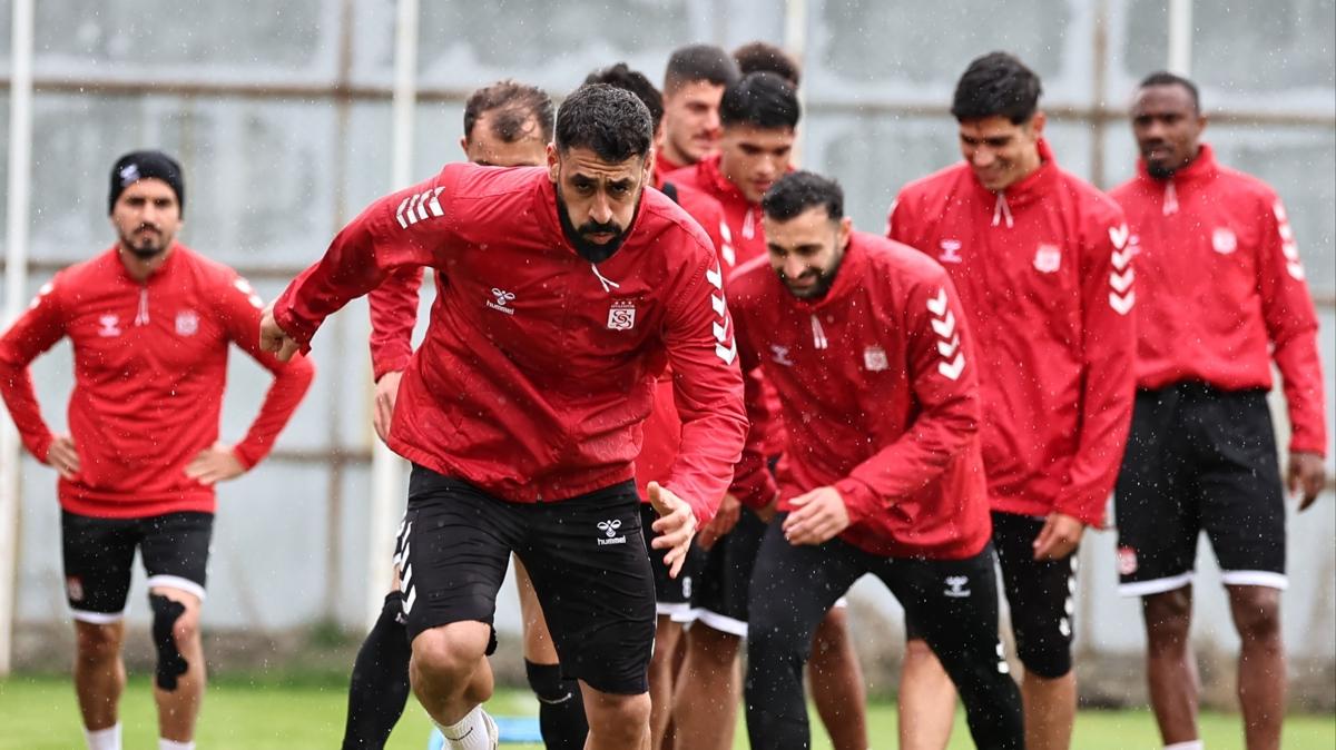 Sivasspor'da Galatasaray ma mesaisi tamamland