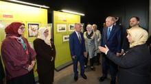 Bakan Erdoan 'Sakl Kalanlar' sergisini ziyaret etti
