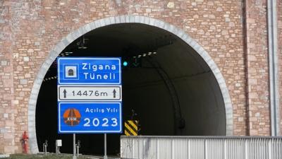 Yeni Zigana Tneli'nden 2 ylda 3 milyon 490 bin ara geti