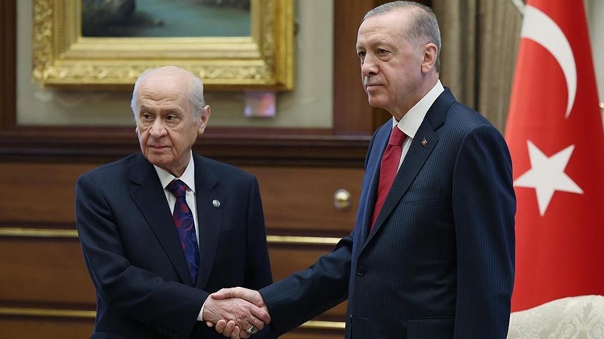 MHP lideri Baheli'den Bakan Erdoan'a KKTC'deki Cumhuriyet Yerlekesi tebrii