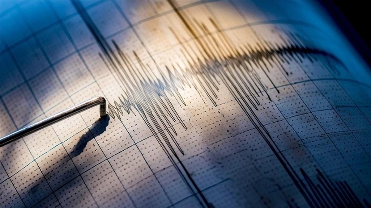 Ege Denizi'nde 3,8 byklnde deprem